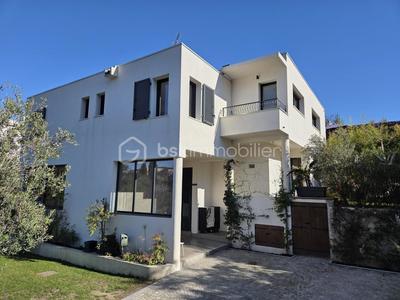 Maison d'architecte - 200 m² - 8 pièces