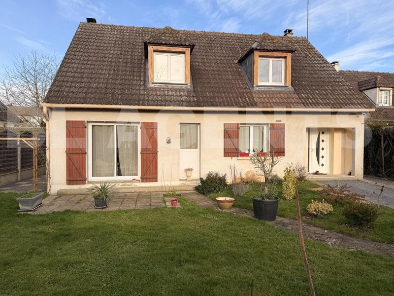 Maison - 143 m² - 6 pièces