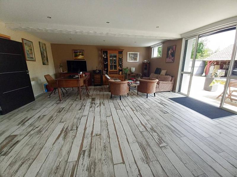 Maison - 190 m² - 7 pièces