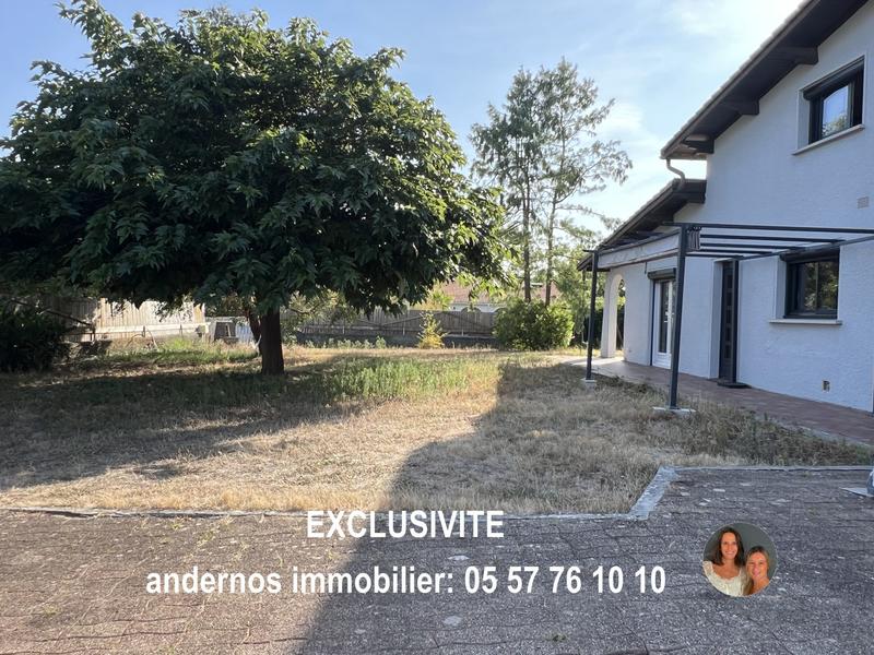 Maison - 215 m² - 8 pièces