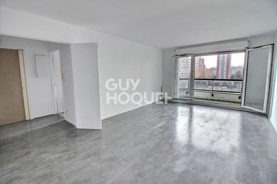 Appartement - 99 m² - 5 pièces