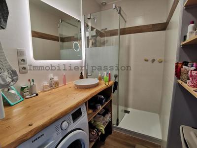 Appartement - 60 m² - 4 pièces