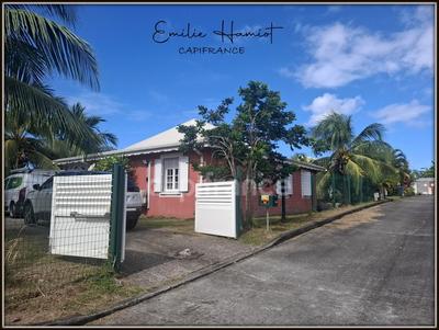 Maison - 86 m² - 4 pièces