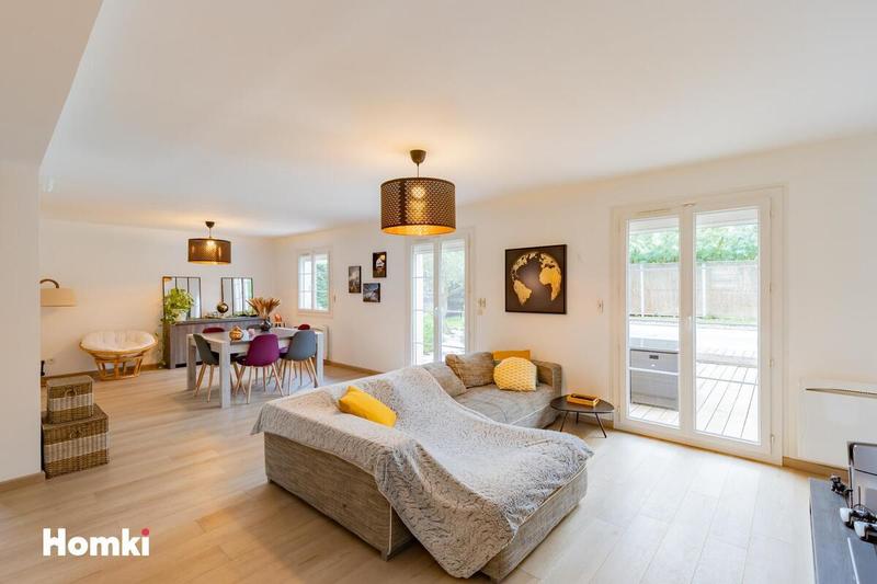 Maison - 123 m² - 5 pièces