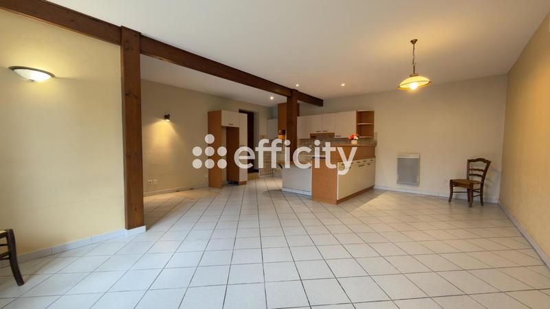 Maison de village - 160 m² - 8 pièces