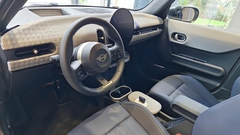 Mini Cooper c 156 ch Dkg7 Favoured