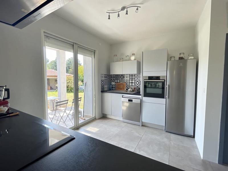 Maison - 180 m² - 4 pièces