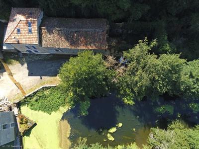 Maison en pierre - 99 m² - 5 pièces