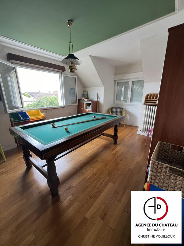 Maison - 166 m² - 7 pièces