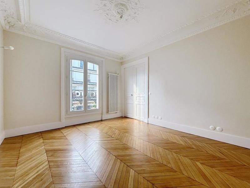 Appartement - 190 m² - 5 pièces