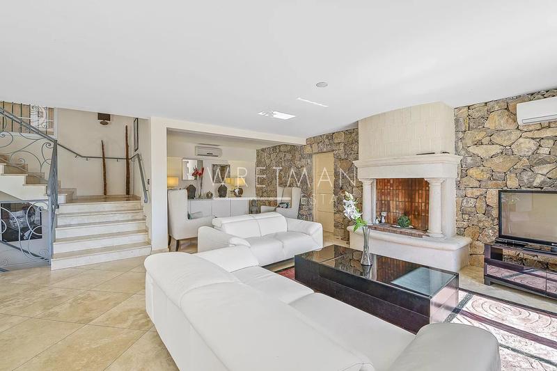 Villa - 400 m² - 10 pièces