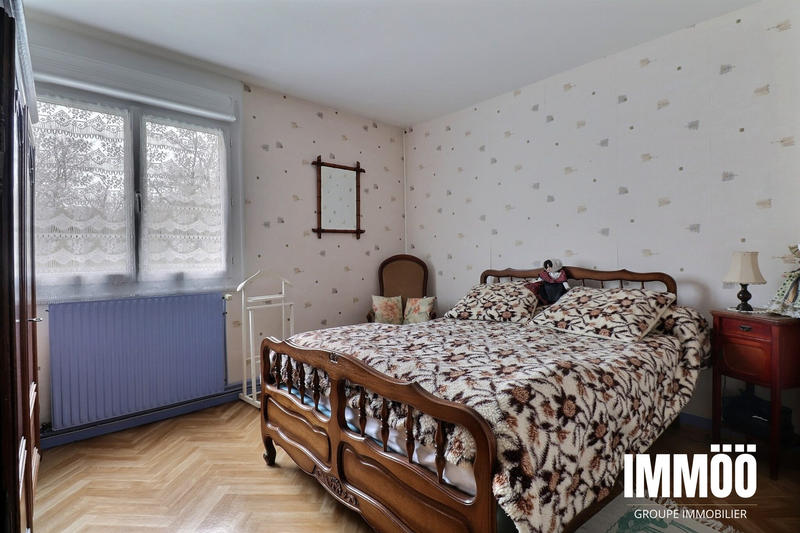 Appartement - 93 m² - 4 pièces