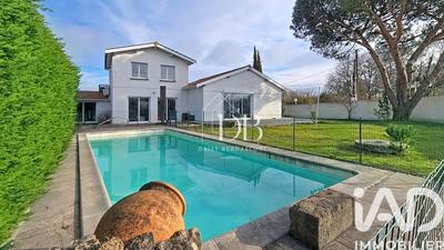 Maison - 170 m² - 6 pièces