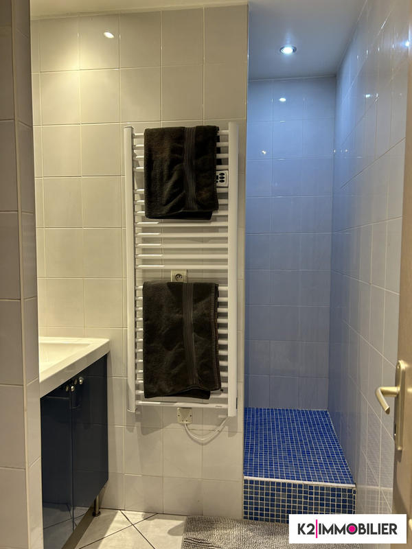 Appartement - 70 m² - 4 pièces