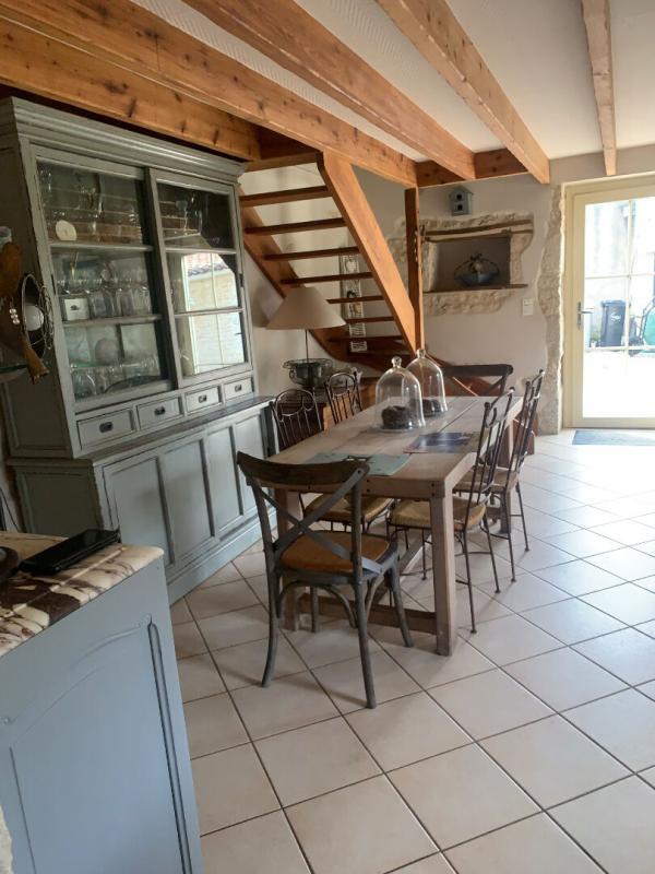 Maison - 180 m² - 7 pièces