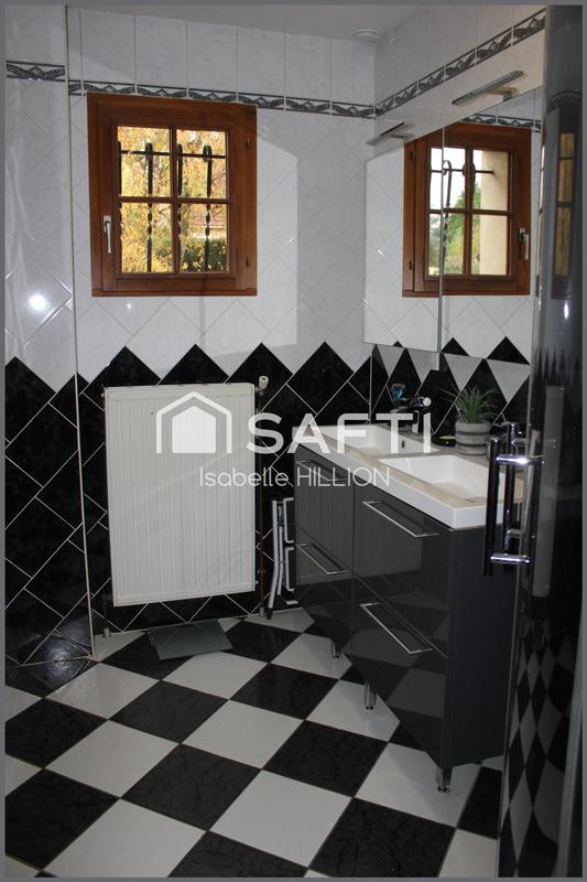 Maison - 114 m² - 6 pièces