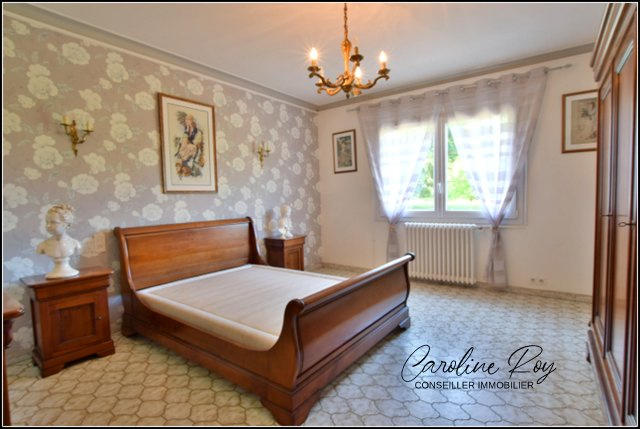 Maison - 159 m² - 6 pièces