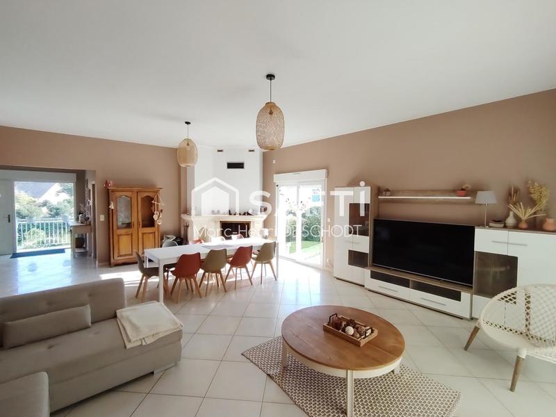 Maison - 175 m² - 6 pièces