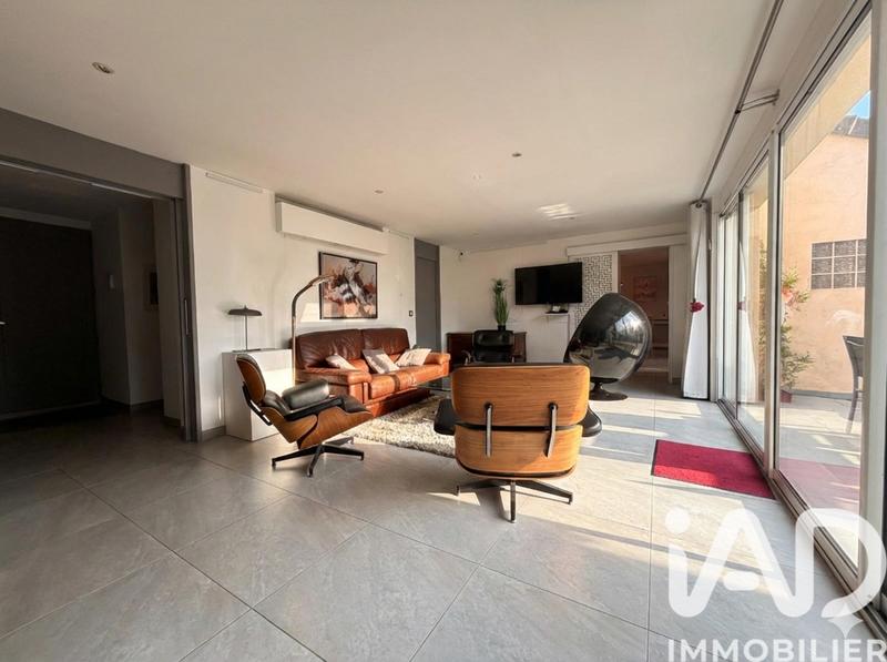 Maison de maîtres - 198 m² - 7 pièces