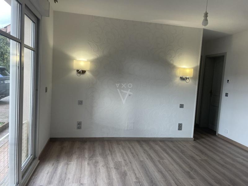 Maison - 265 m² - 9 pièces