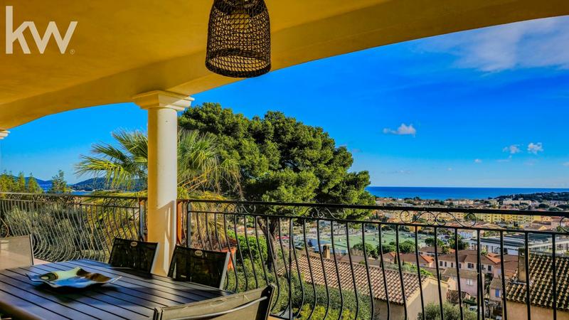 Maison - 126 m² - 5 pièces