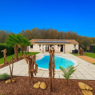 Pavillon - 97 m² - 5 pièces