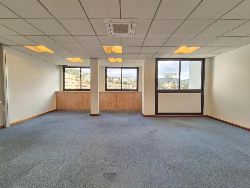 Bureau - 278 m² - 10 pièces