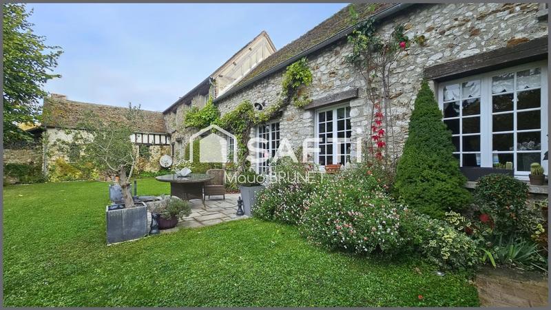 Maison - 337 m² - 11 pièces