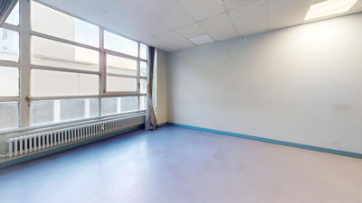 Bureau - 240 m² - 7 pièces