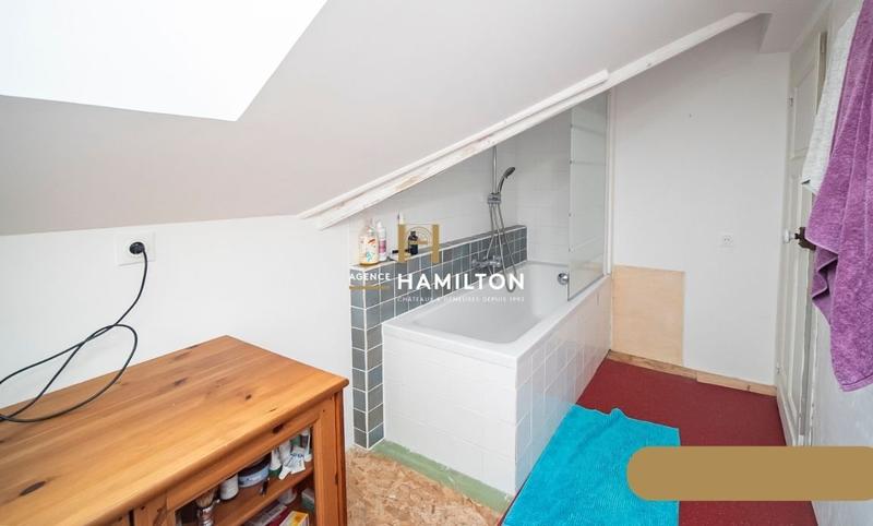 Maison de village - 225 m² - 10 pièces