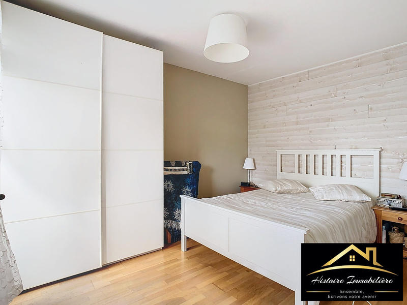 Appartement - 80 m² - 4 pièces