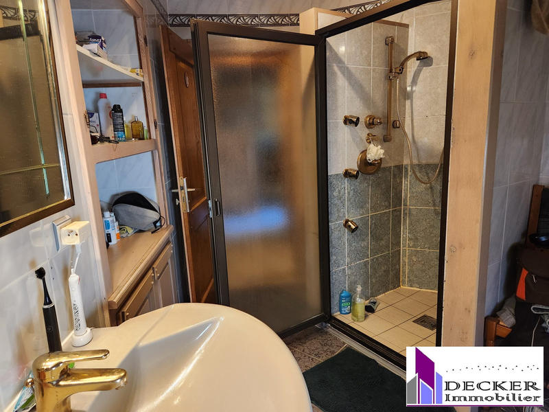 Maison - 207 m² - 8 pièces