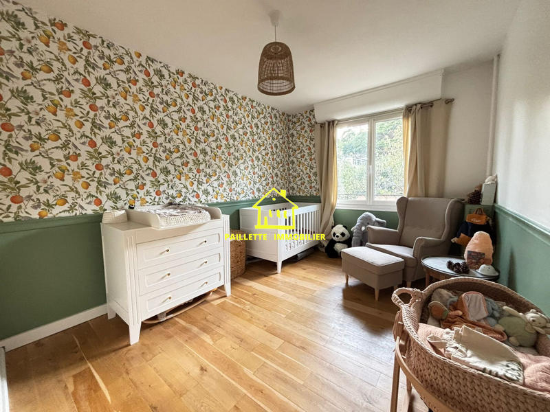 Appartement - 104 m² - 4 pièces