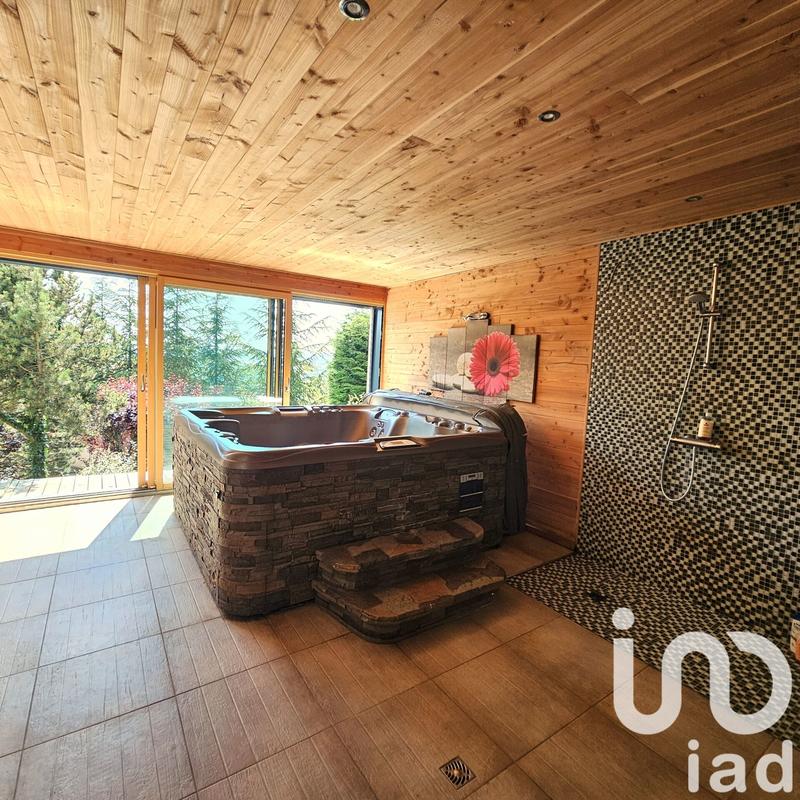 Maison de maîtres - 212 m² - 6 pièces