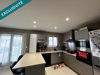 Maison - 108 m² - 5 pièces