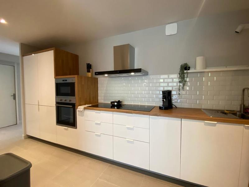 Appartement - 105 m² - 7 pièces