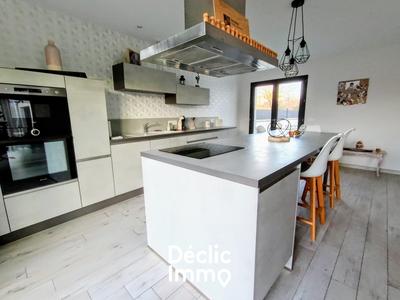 Maison - 144 m² - 4 pièces