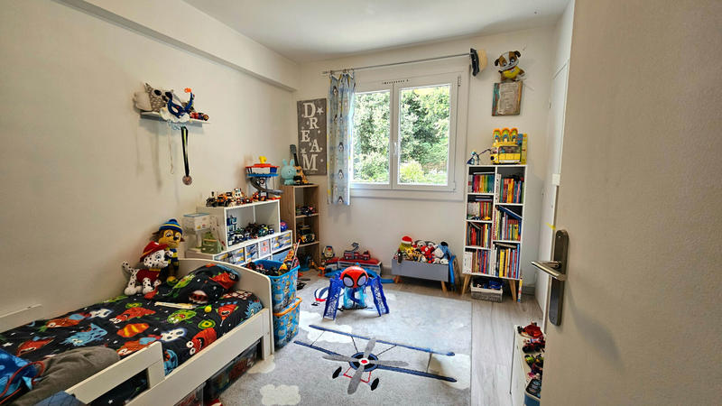 Appartement - 79 m² - 4 pièces