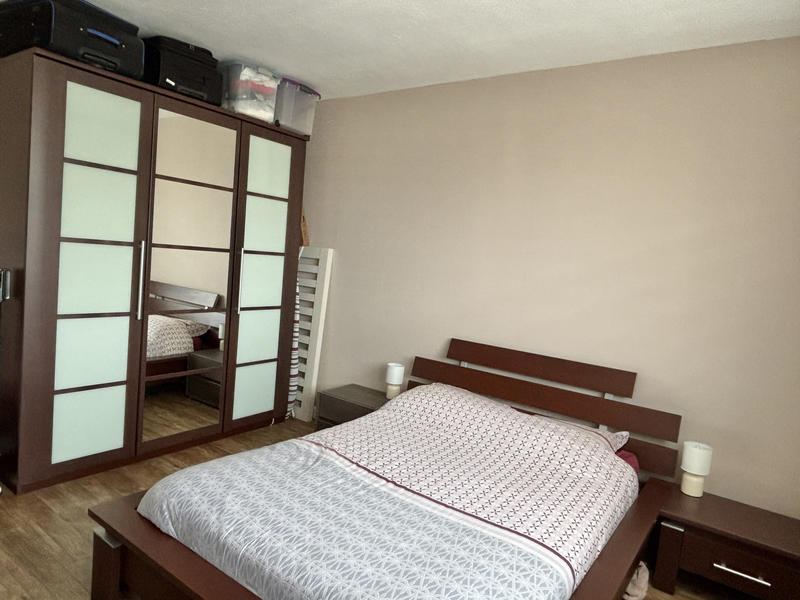 Appartement - 96 m² - 5 pièces