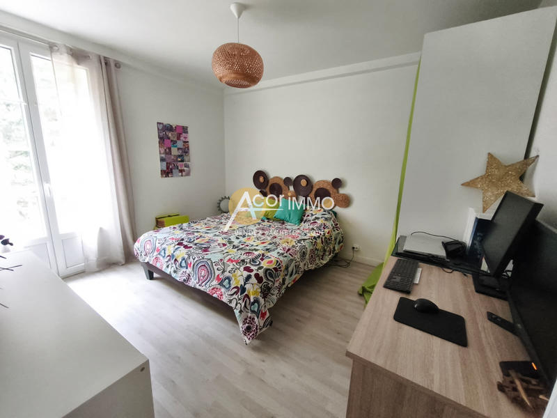 Appartement - 77 m² - 4 pièces