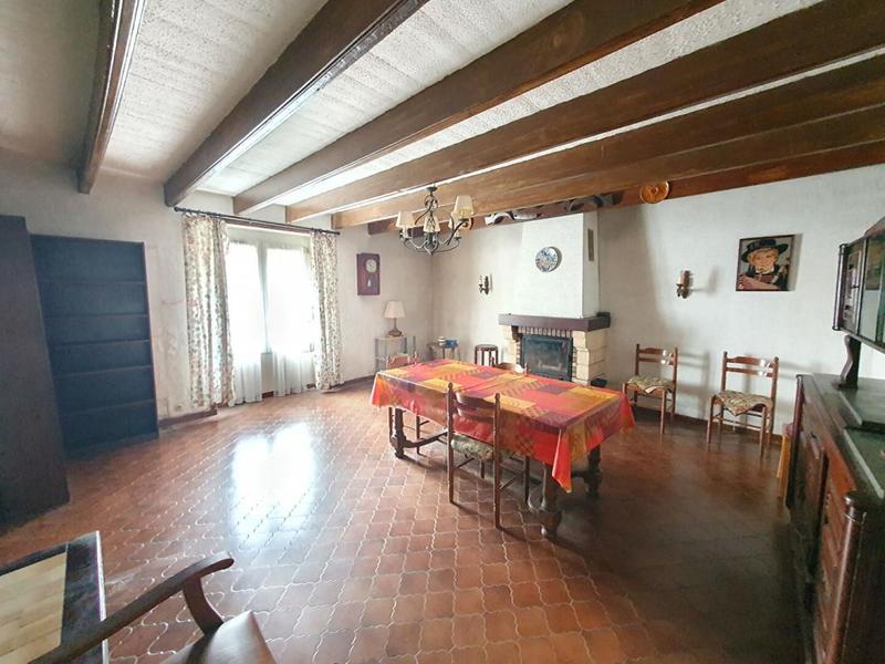 Maison en pierre - 100 m² - 5 pièces