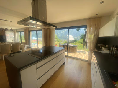 Villa - 160 m² - 5 pièces