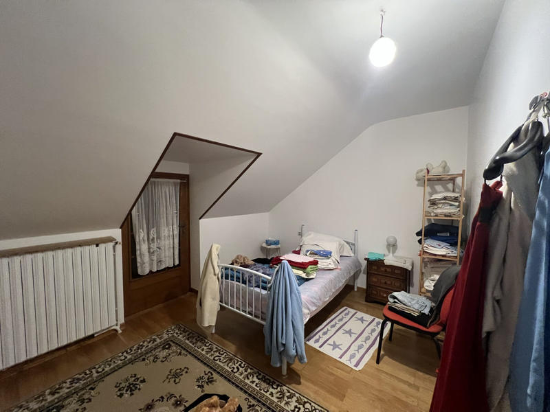 Maison - 165 m² - 9 pièces