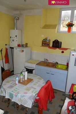 Maison - 80 m² - 4 pièces