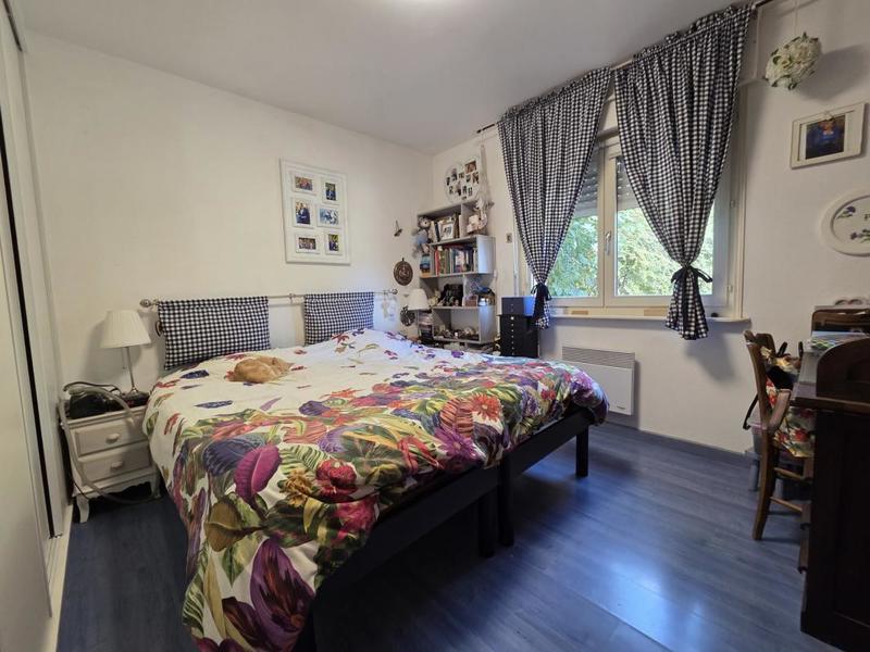 Pavillon - 110 m² - 5 pièces