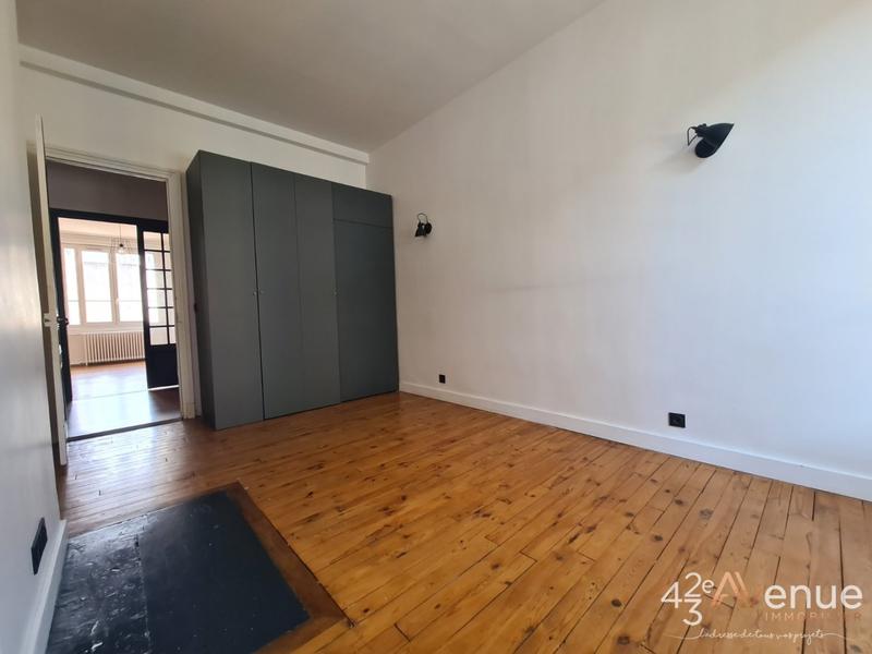 Appartement - 110 m² - 4 pièces
