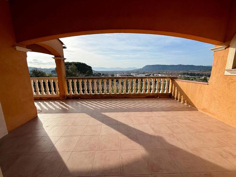 Maison - 154 m² - 4 pièces