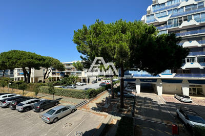 Appartement - 85 m² - 5 pièces