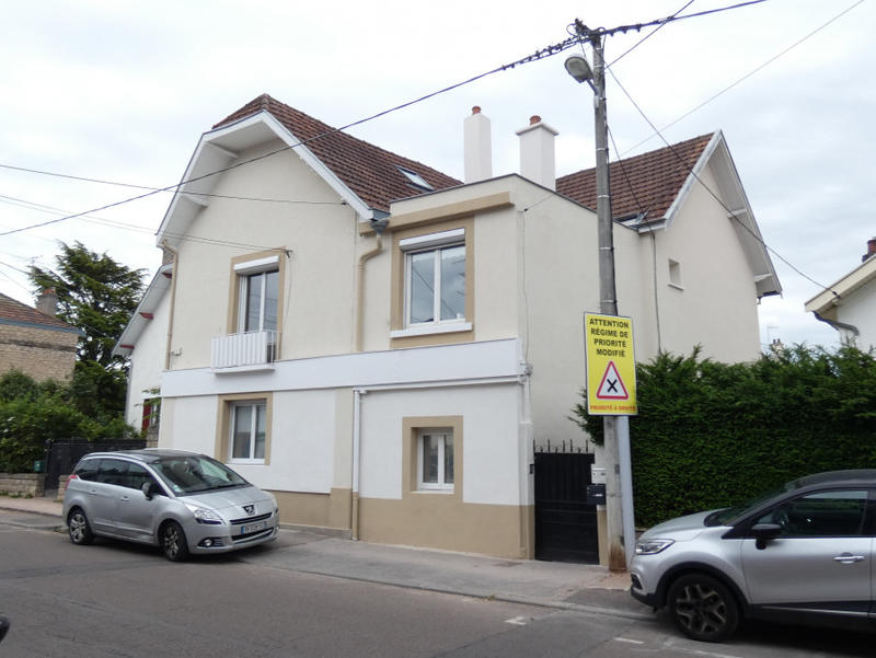 Appartement - 132 m² - 5 pièces