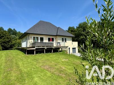 Maison - 152 m² - 5 pièces